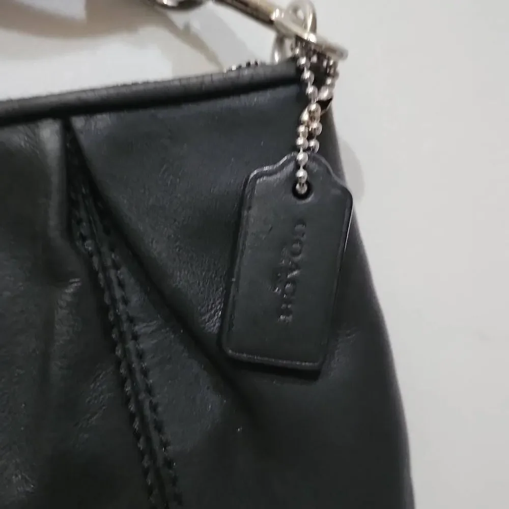 Coach Colette Leather Wristlet Clutch Black